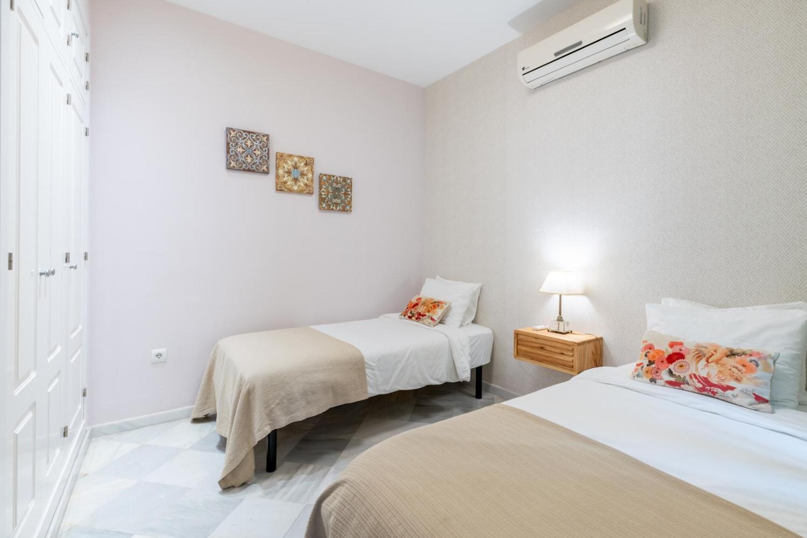 Appartement Atgr Luminoso Atico Con Terraza, Calle Antonia Diaz Séville